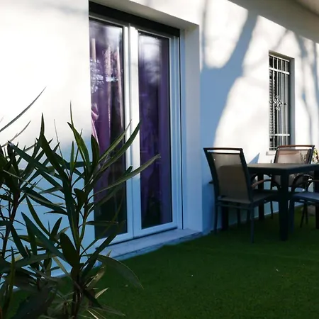 Fiorita 2 In Apartment